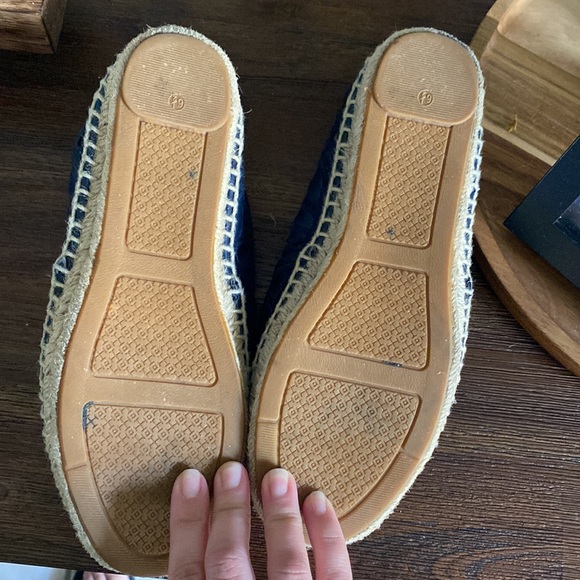 Tory Burch Rhea Lace Cutout Espadrilles - Picture 4 of 9